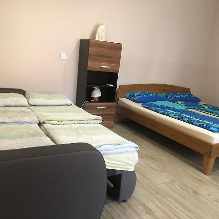Eddy Apartman 에게르 외부 사진